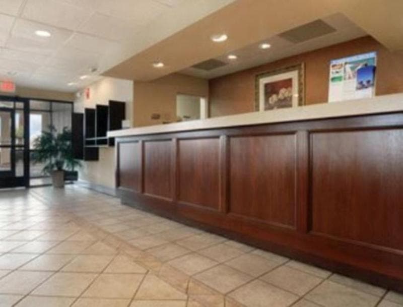 Days Inn By Wyndham Dothan 4