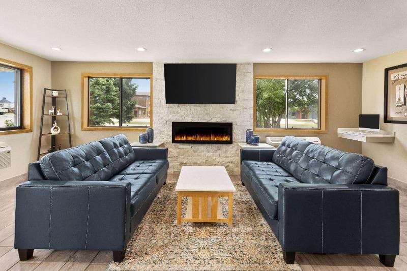Super 8 by Wyndham Ankeny/Des Moines Area 5