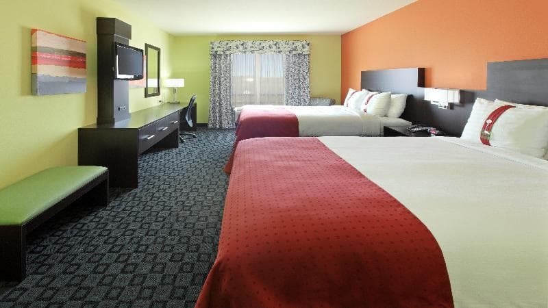 Holiday Inn Garland 5