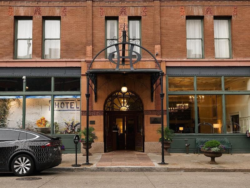 The Oxford Hotel 2