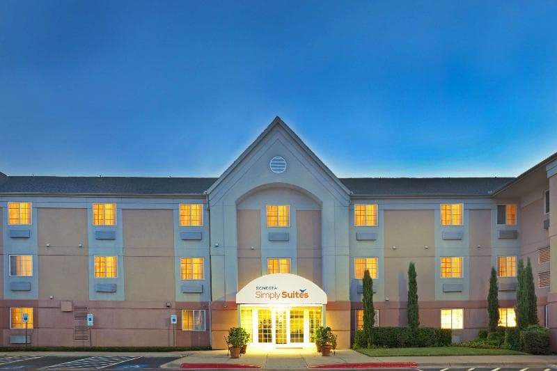Sonesta Simply Suites Dallas Galleria photo 1