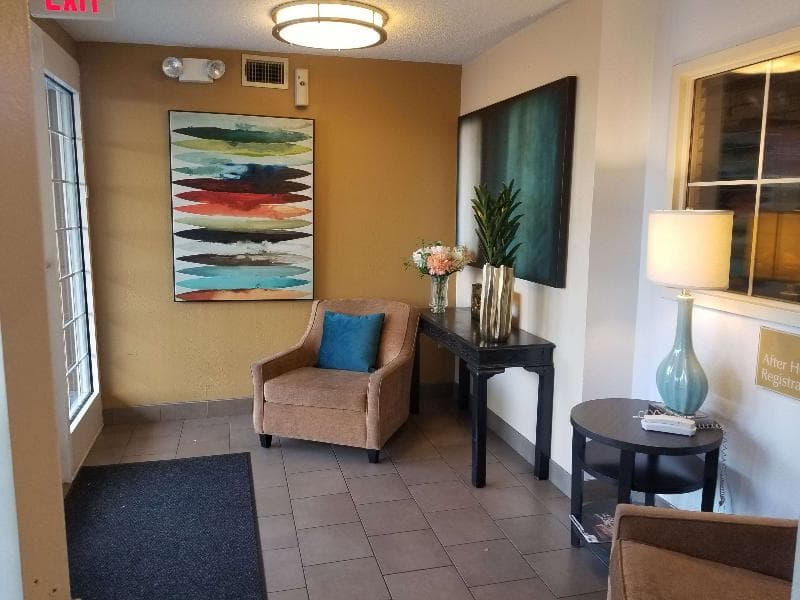 Sonesta Simply Suites Dallas Galleria 5
