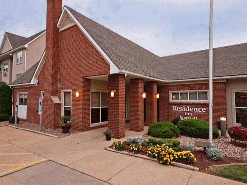 Residence Inn Davenport 3