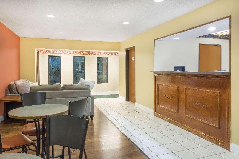 Baymont by Wyndham Huber Heights Dayton 5