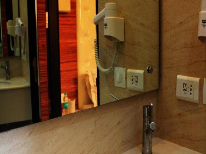 Hotel Ivory 32 main