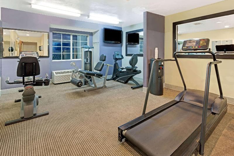 Microtel Inn & Suites By Wyndham Denver 4