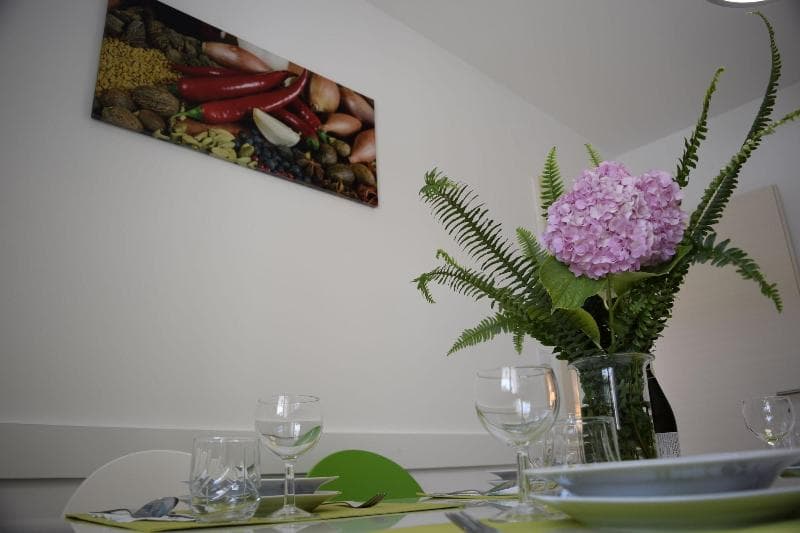 Jele Rooms 2
