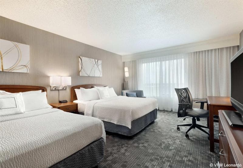 Courtyard By Marriott Dayton Beavercreek 5