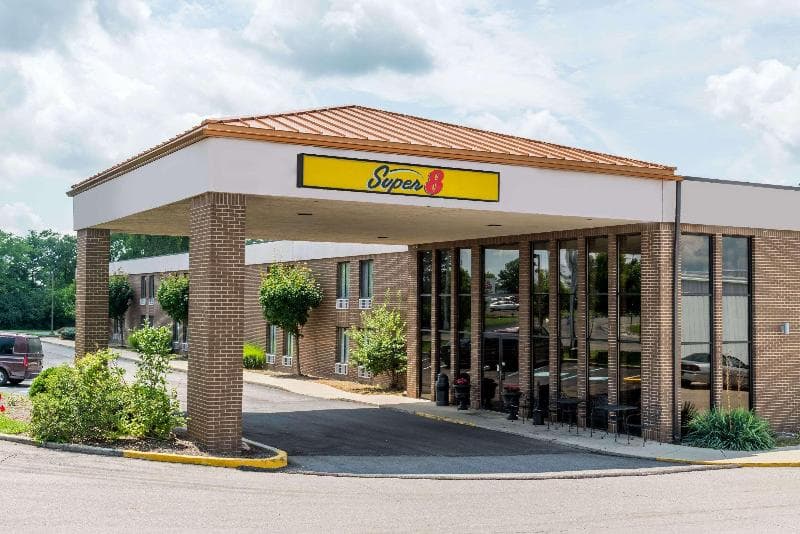 Super 8 By Wyndham Miamisburg Dayton South Area 5