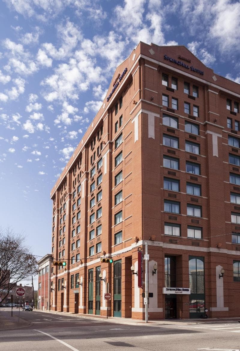 Springhill Suites Dallas Downtown/West End 2