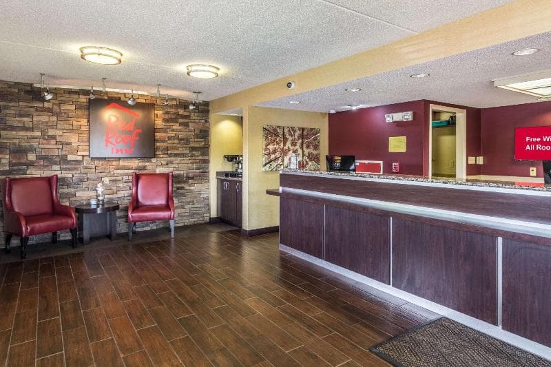 Red Roof Inn Detroit Metro Airport West 2