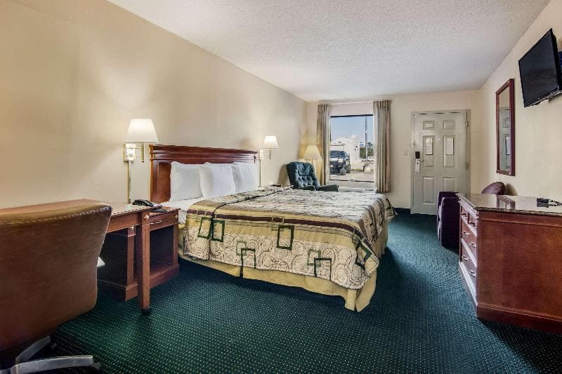 Rodeway Inn And Suites Dublin Ga 4