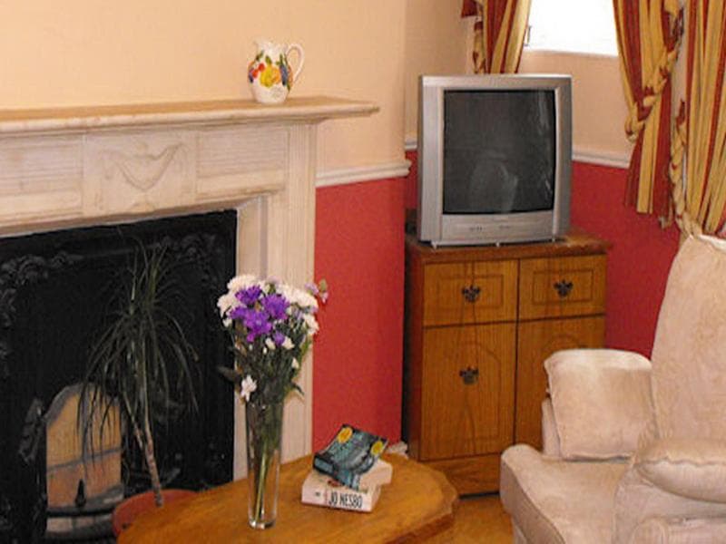 Hazelbrook House 3