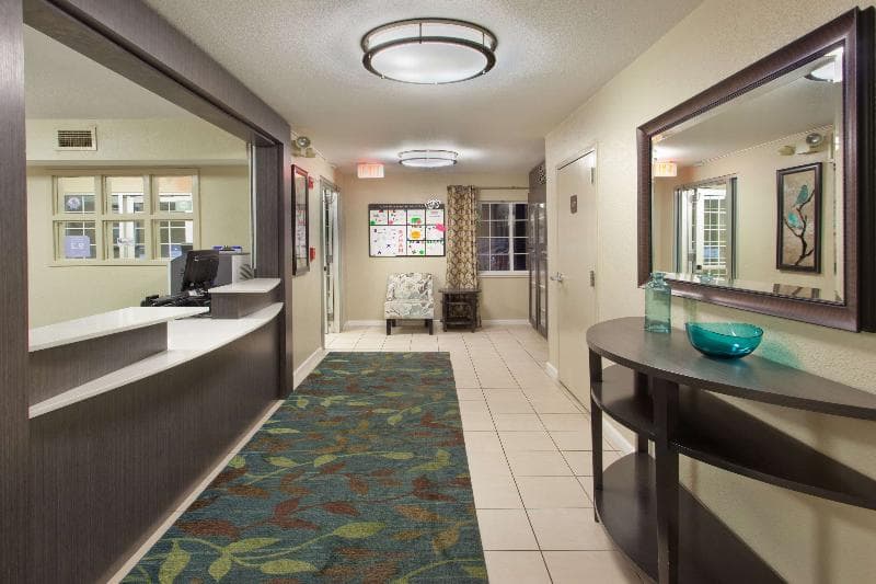 Sonesta Simply Suites Detroit Troy 4