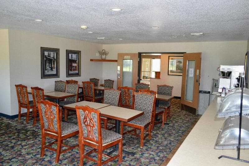 Colfax Inn main