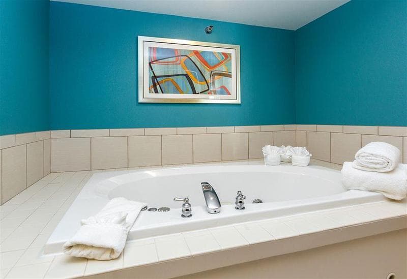 Fairfield Inn & Suites Des Moines West 3