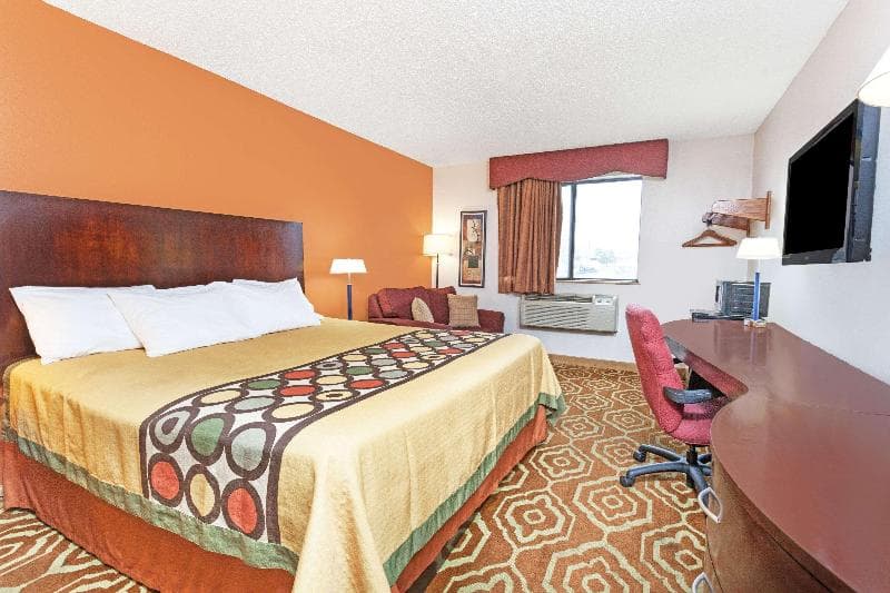 Super 8 By Wyndham Sterling Heights/Detroit Area 3