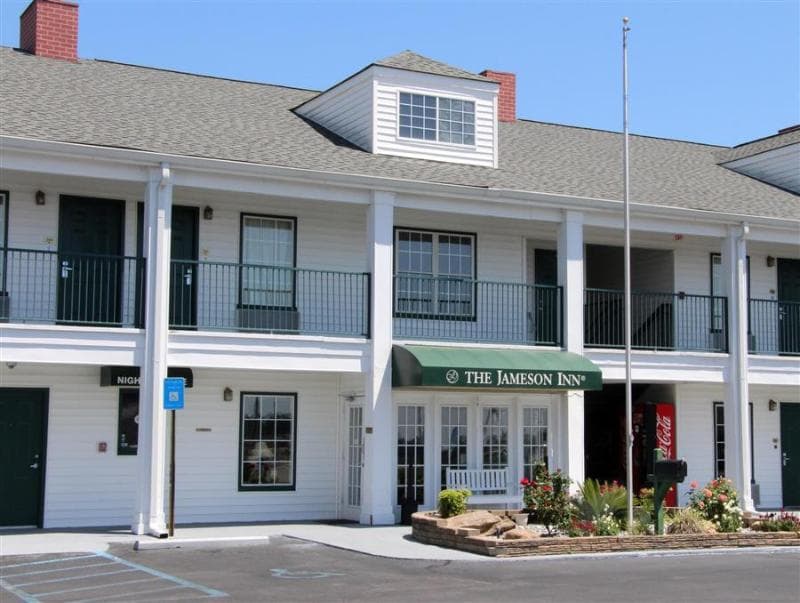 Jameson Inn Douglas photo 1