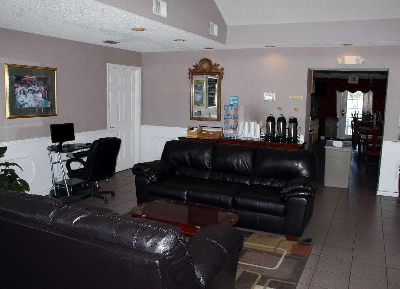 Jameson Inn Douglas 3