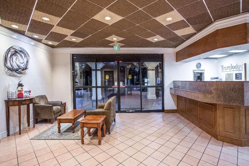 Travelodge By Wyndham Deltona 5
