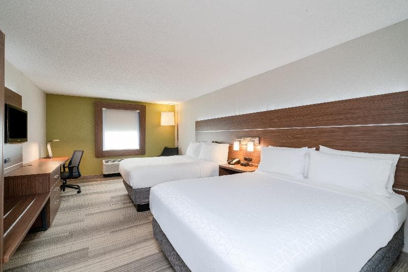 Holiday Inn Express Prince Frederick 3