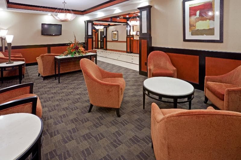 Comfort Inn & Suites Dallas Medical-Market Center 5