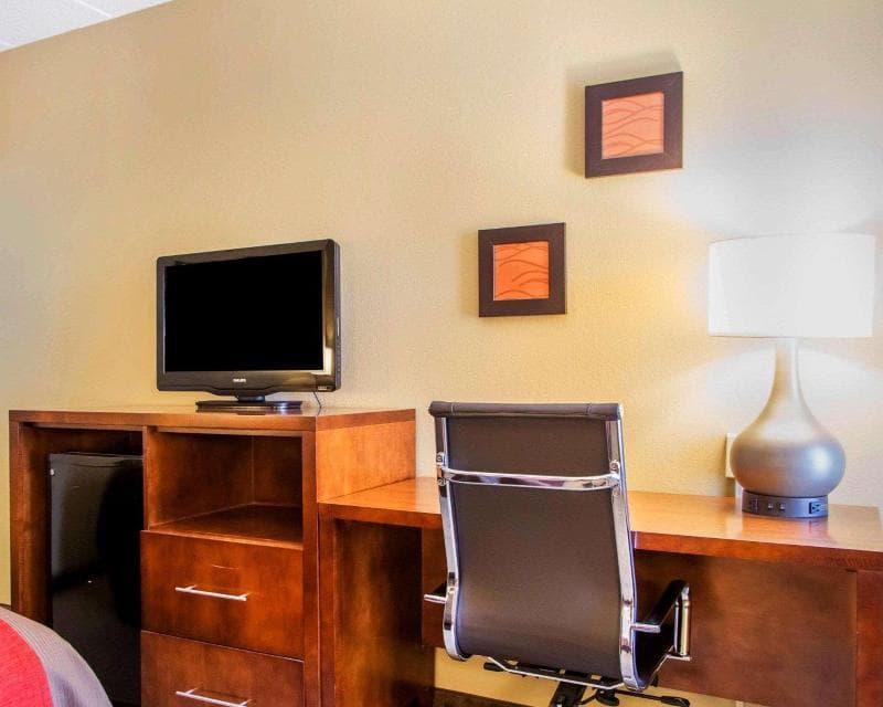 Comfort Inn Dayton - Huber Heights photo 1