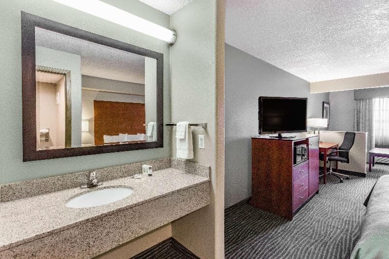 Americinn By Wyndham Des Moines Airport 4