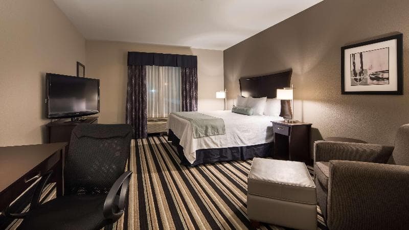 Best Western Plus Sand Bass Inn & Suites 3