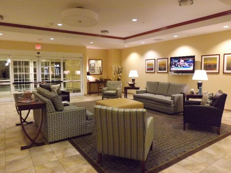Candlewood Suites Fredericksburg 3