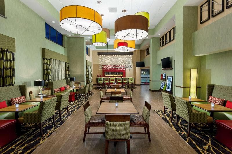 Hampton Inn & Suites Williamsport-Faxon Exit 5