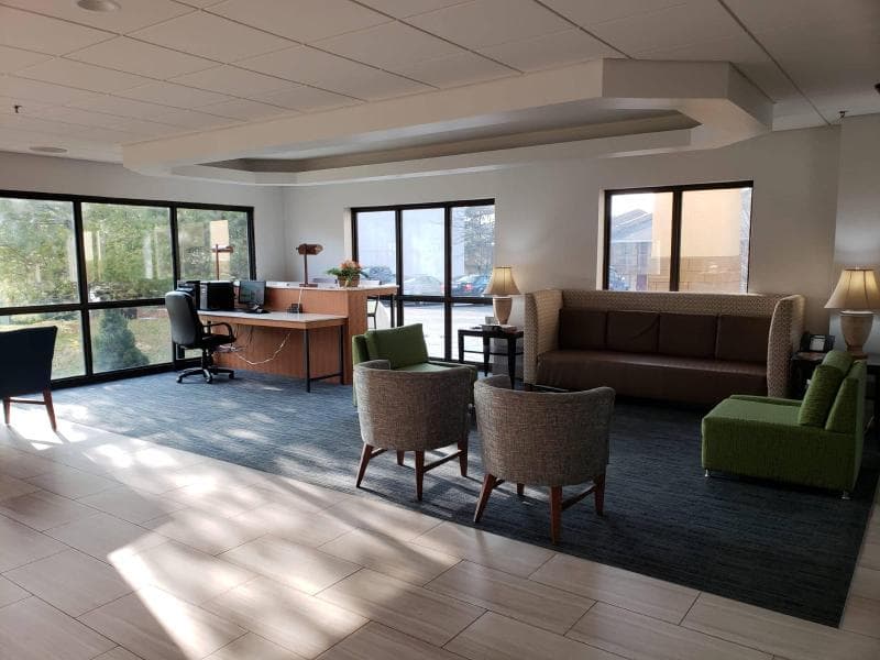Holiday Inn Express Edgewood-Aberdeen-Bel Air 3