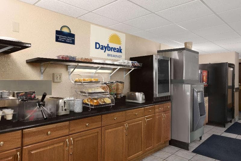 Days Inn by Wyndham Keene 5