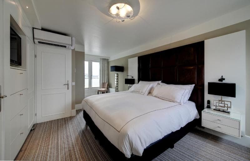 Golden Tulip Central 4