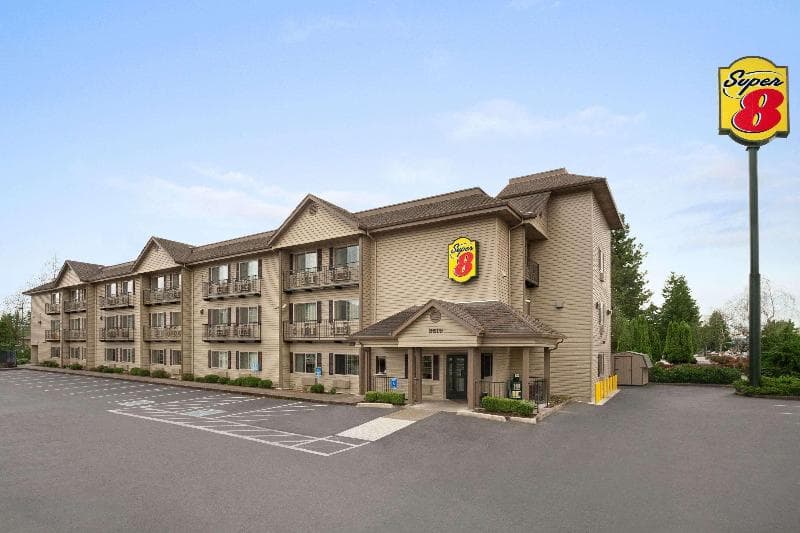 Super 8 By Wyndham Springfield/Eugene 4