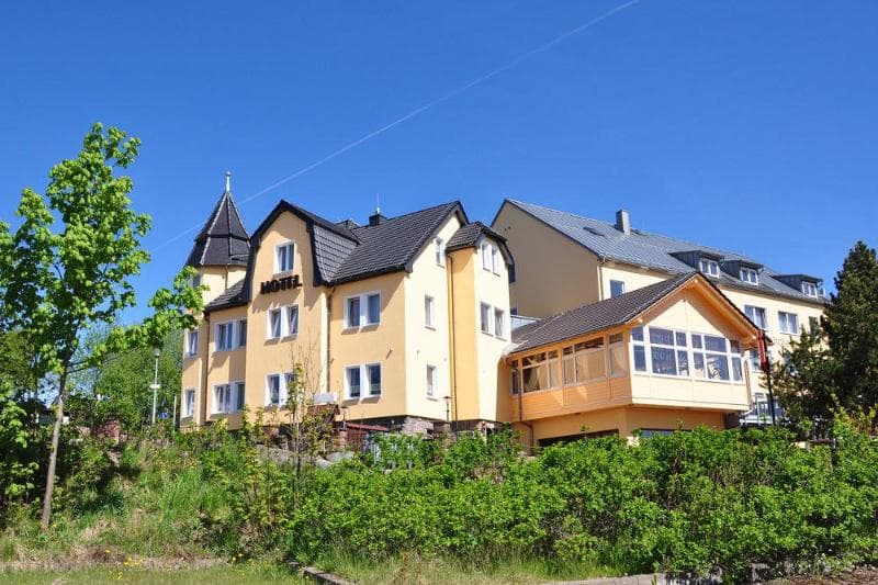 Schlossberghotel am Rennsteig 3