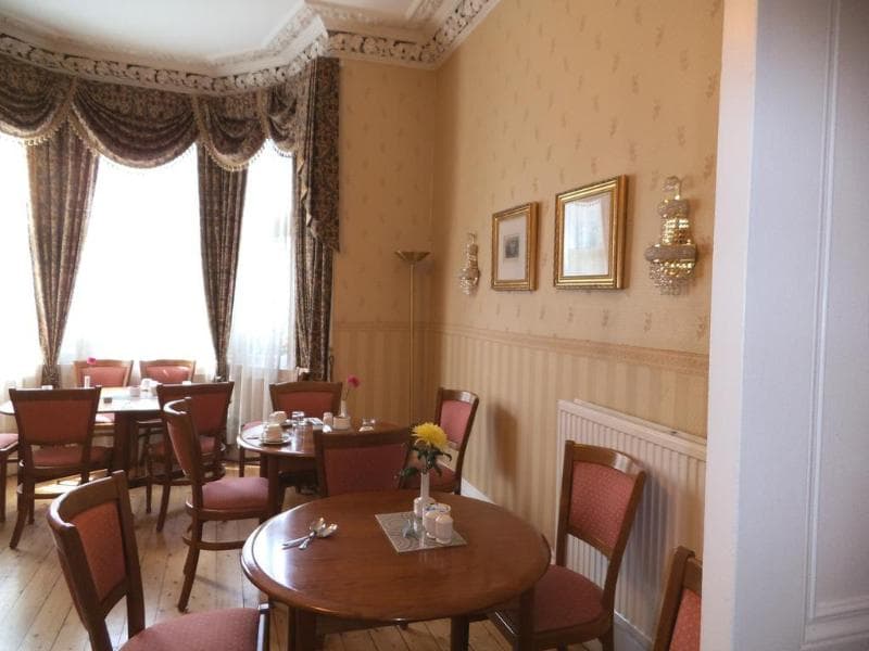 Menzies Guesthouse 4
