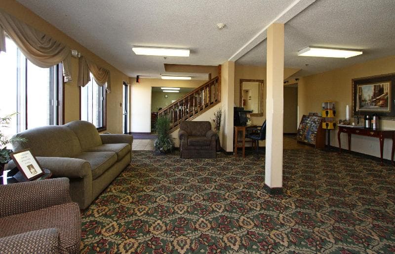 New Victorian Inn & Suites Kearney 2