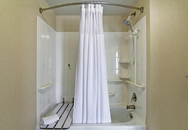 Springhill Suites Erie 4