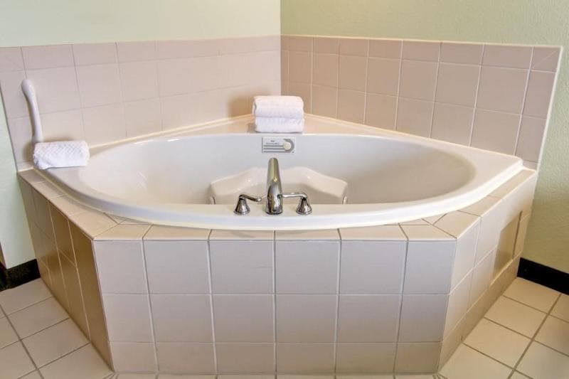Springhill Suites Erie 5