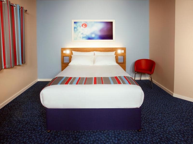 Travelodge Edinburgh Dreghorn 4