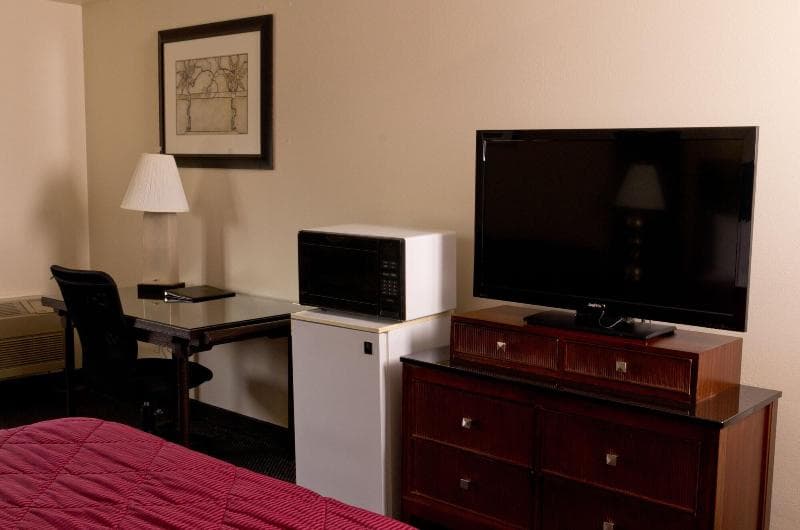 Cedars Inn 5