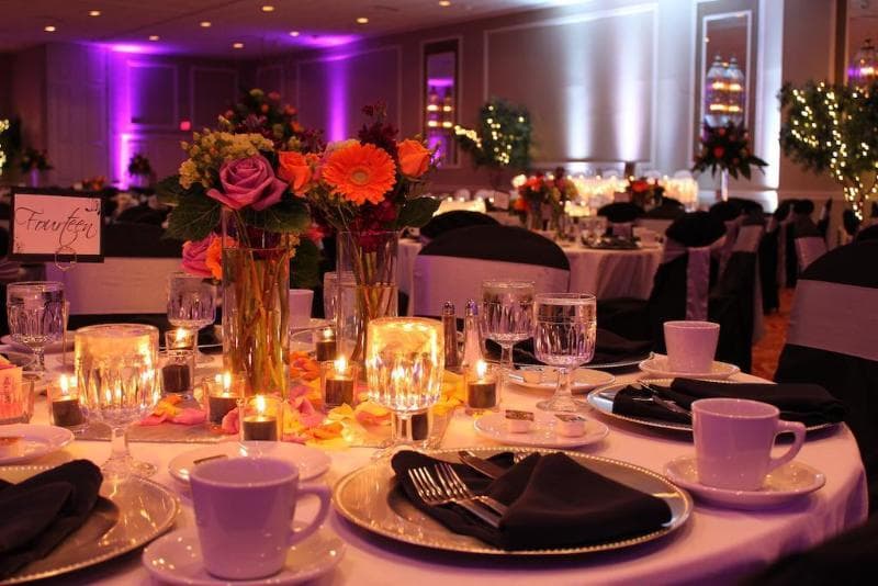 Avalon Hotel And Conference Center 2