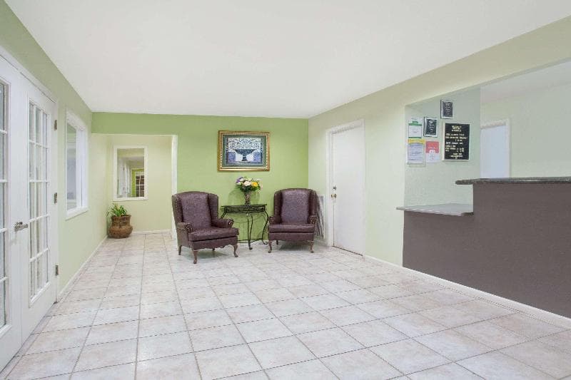 Days Inn By Wyndham Kerrville 4