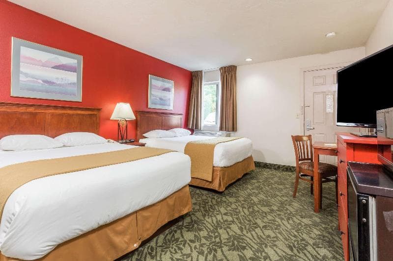 The Maverick Hotel Eugene Near University 5