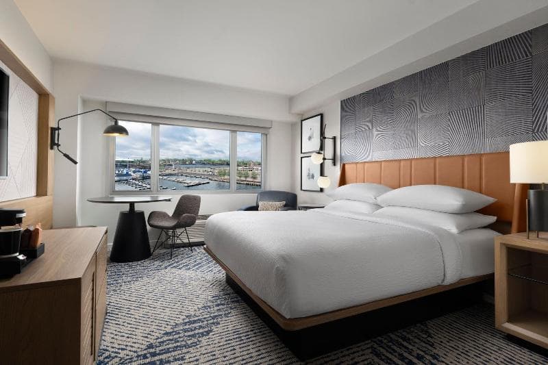 Sheraton Erie Bayfront Hotel 3