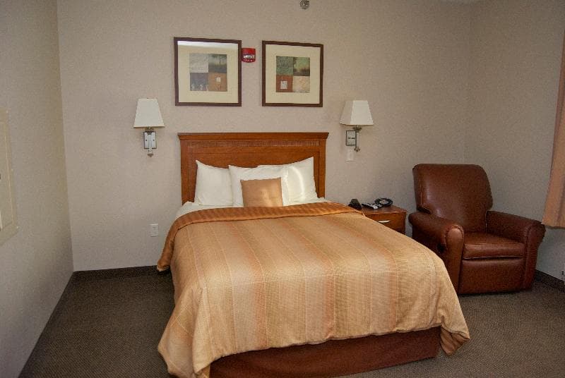 Candlewood Suites Elkhart 3