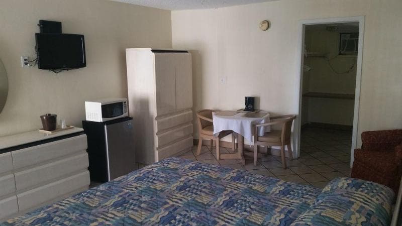 Ocean Mile Hotel 3