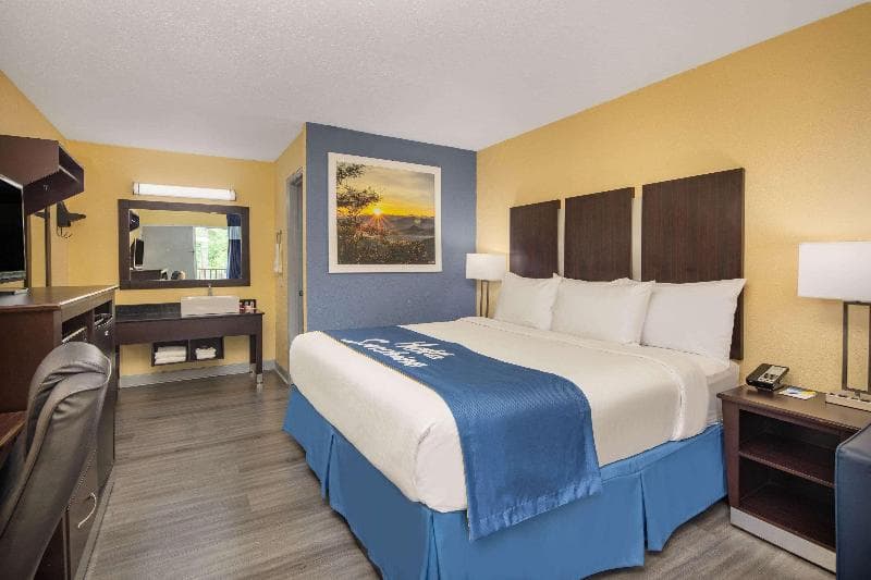 Days Inn By Wyndham Muscle Shoals Florence 2