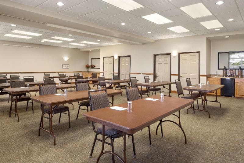 Country Inn & Suites By Radisson, Findlay, Oh photo 1